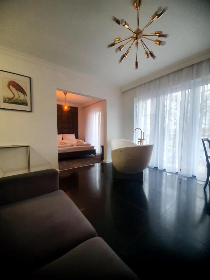 Korda Apartments 斯维诺乌伊希切 外观 照片